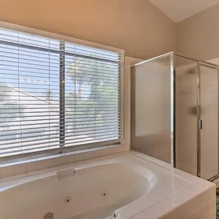 A Beautiful House With Hot Tub, Grill & Games! Villa Las Vegas Exterior photo